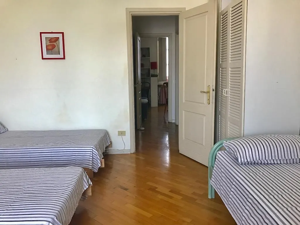 Lovelyloft - Meda Milan